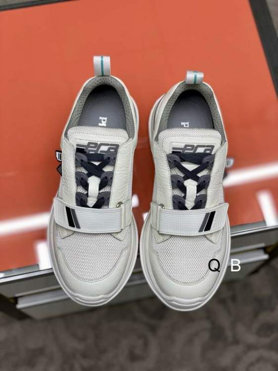 Picture of Prada Shoes _SKUPradasz38-452CBS080219335
